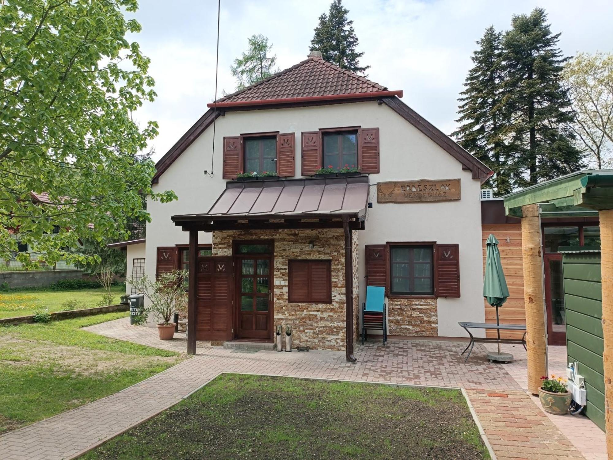 Hethazpuszta Erdeszlak Otel Isztimér Dış mekan fotoğraf